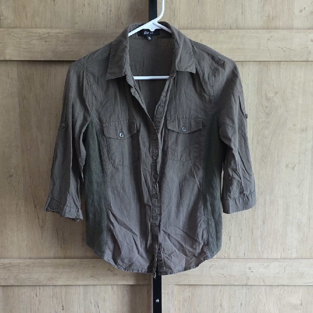 (J58) Active USA Green Shirt Sz M